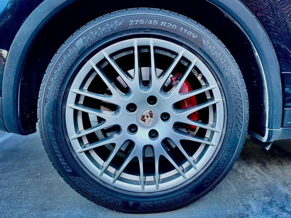 2012 Porsche 958 Cayenne Turbo - Image 28 of 31