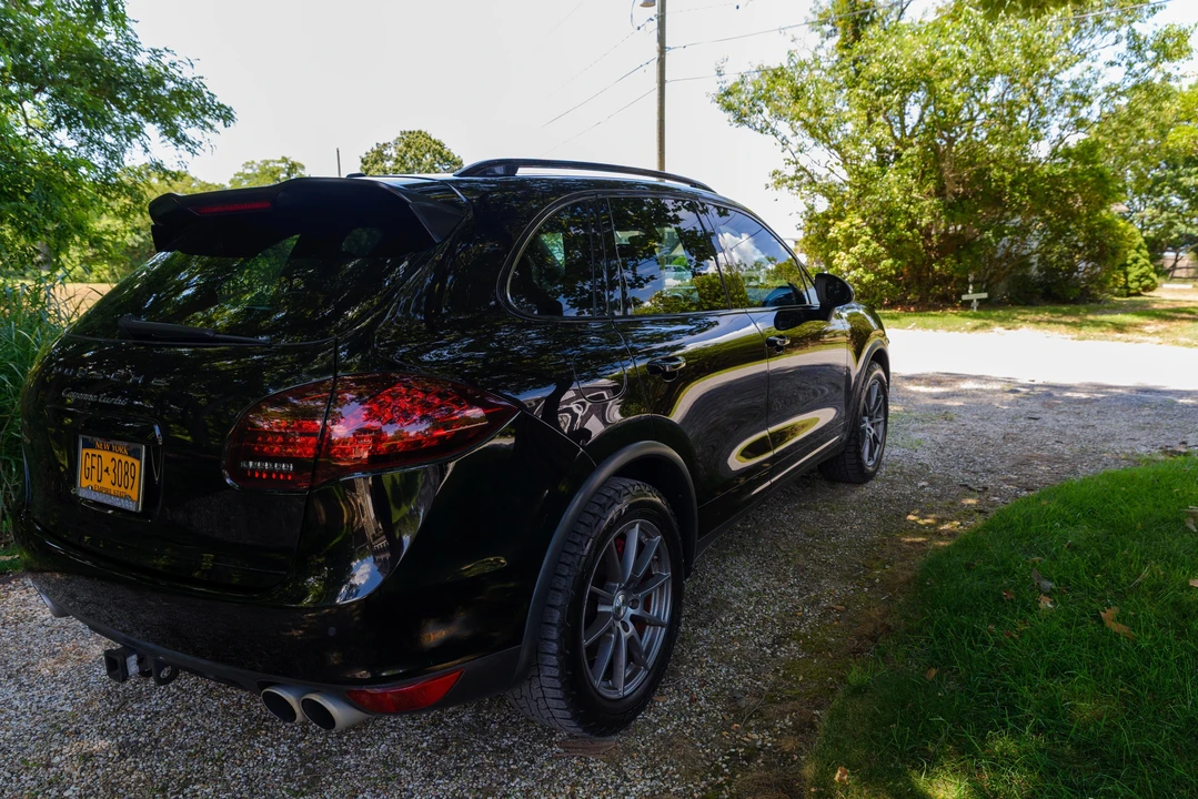 2012 Porsche 958 Cayenne Turbo - Image 10 of 31