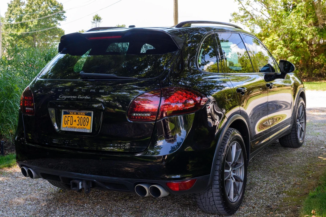 2012 Porsche 958 Cayenne Turbo - Image 4 of 31