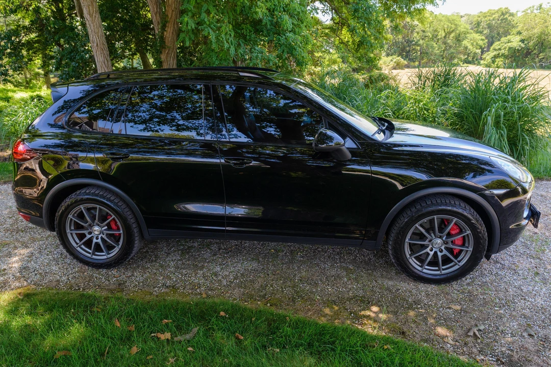 2012 Porsche 958 Cayenne Turbo - Image 3 of 31
