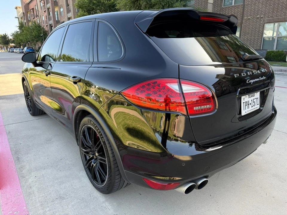 2012 Porsche 958 Cayenne Turbo - Image 6 of 31