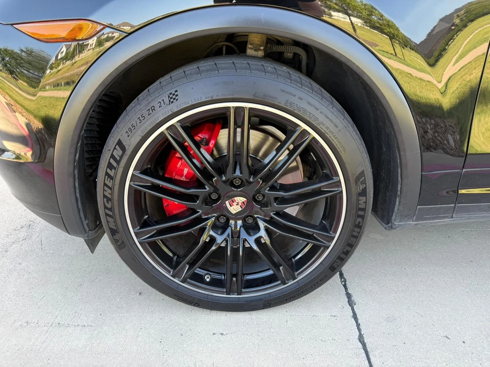 2012 Porsche 958 Cayenne Turbo - Image 24 of 31