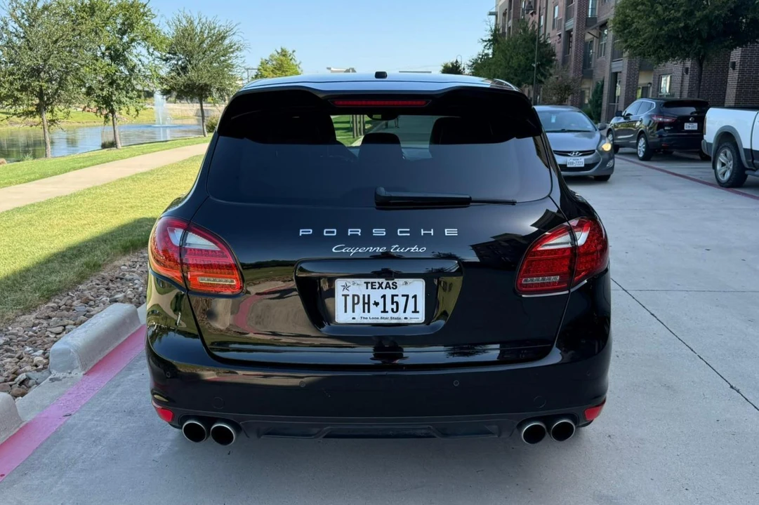 2012 Porsche 958 Cayenne Turbo - Image 5 of 31
