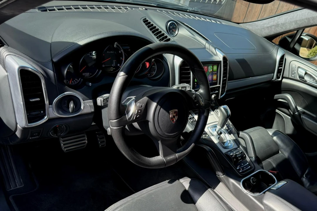2012 Porsche 958 Cayenne Turbo - Image 28 of 31