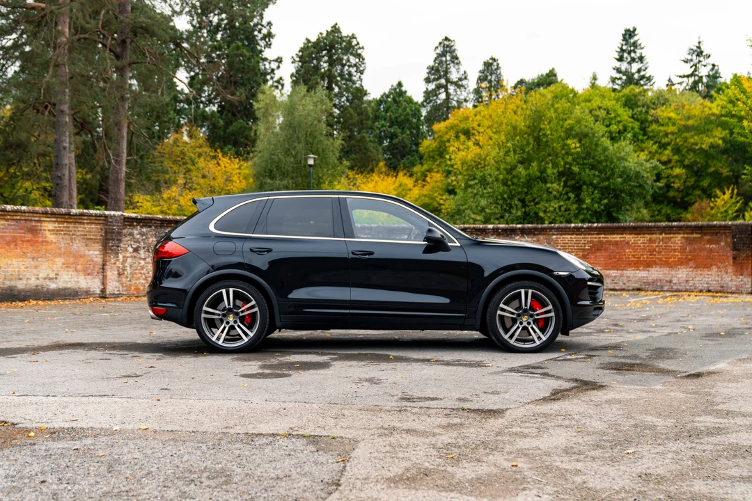 2012 Porsche 958 Cayenne Turbo - Image 8 of 31