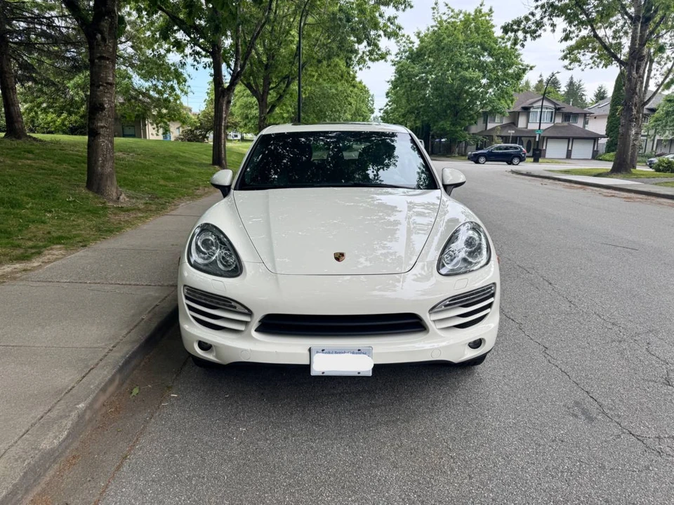 2012 Porsche Cayenne - Image 2 of 23