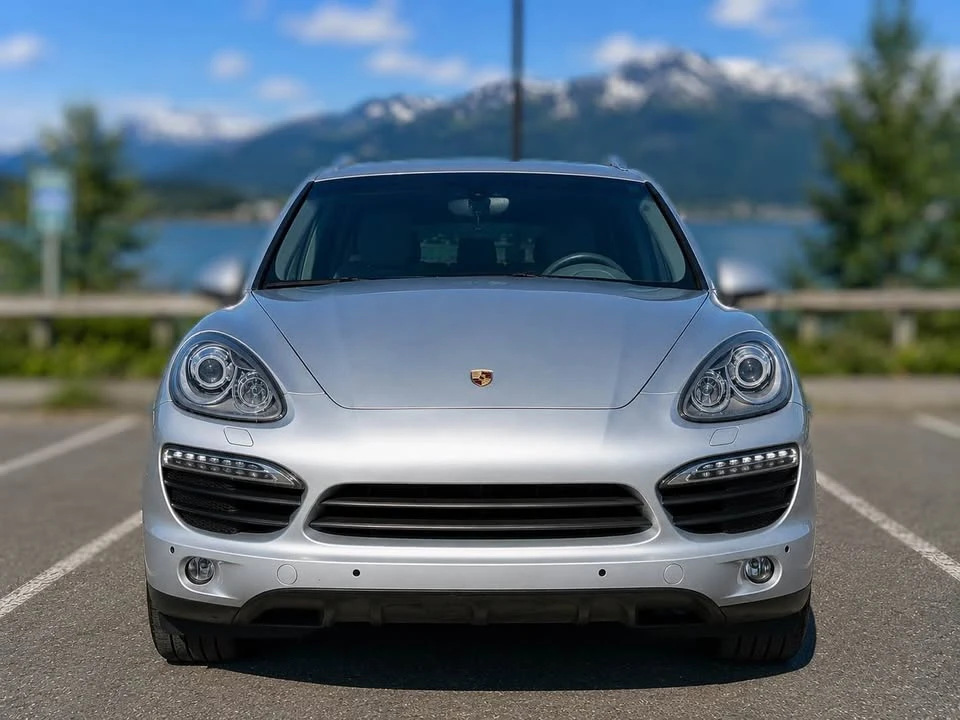 2012 Porsche 958 Cayenne S - Image 2 of 7