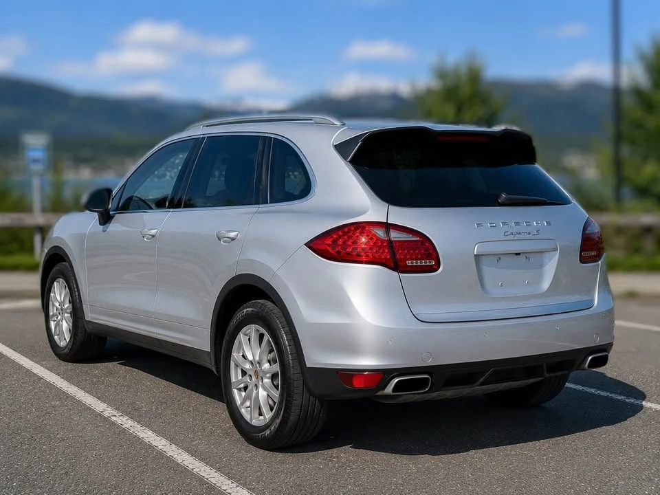 2012 Porsche 958 Cayenne S - Image 5 of 7
