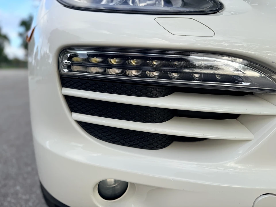 2012 Porsche 958 Cayenne - Image 22 of 31