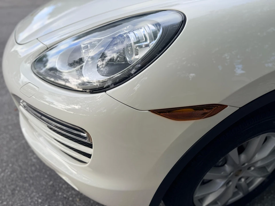 2012 Porsche 958 Cayenne - Image 26 of 31