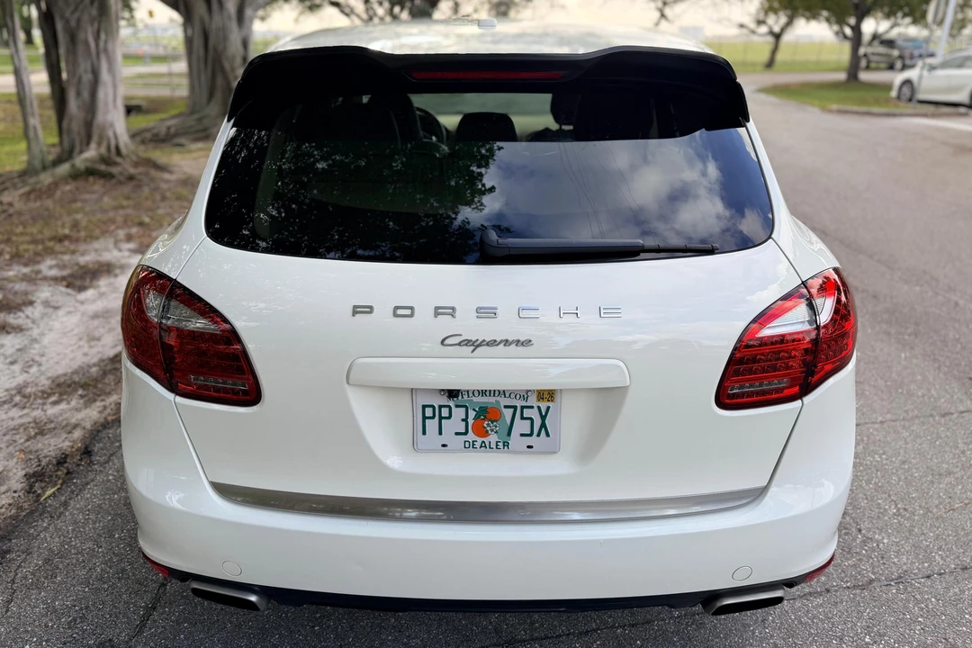 2012 Porsche 958 Cayenne - Image 5 of 31