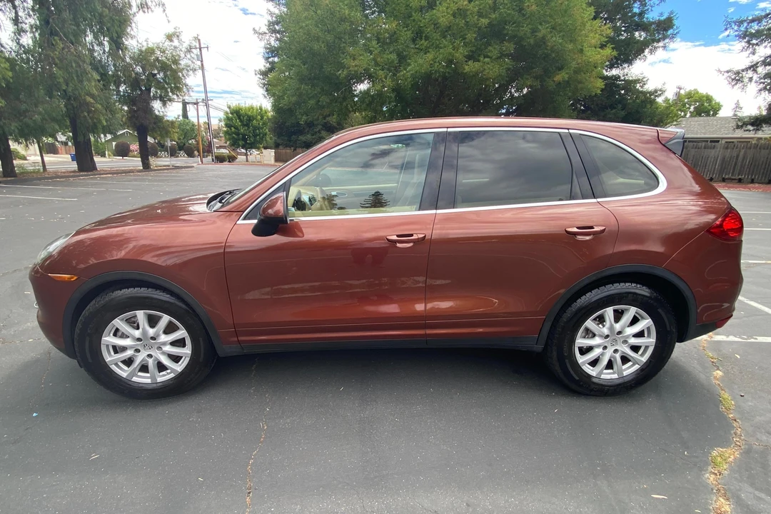 2012 Porsche 958 Cayenne - Image 3 of 31