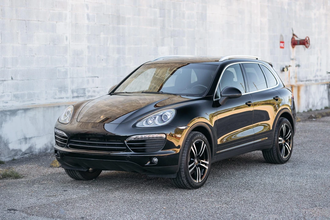 2012 Porsche 958 Cayenne - Image 14 of 31