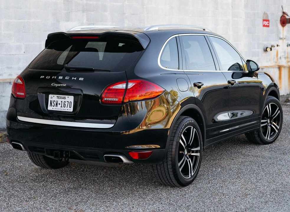 2012 Porsche 958 Cayenne - Image 5 of 31