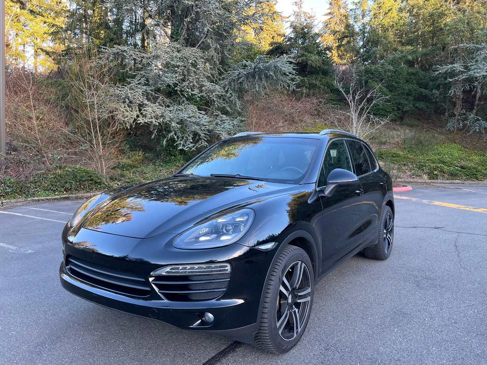 2012 Porsche 958 Cayenne - Image 10 of 30