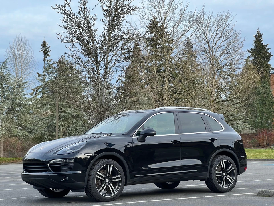 2012 Porsche 958 Cayenne - Image 12 of 30