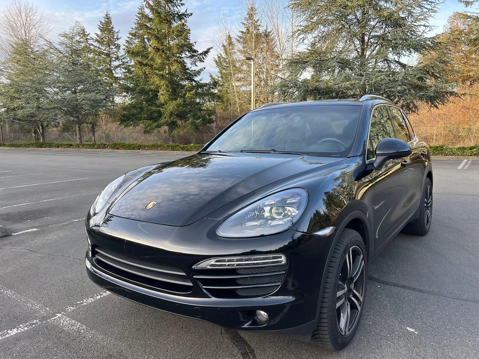2012 Porsche 958 Cayenne - Image 8 of 30