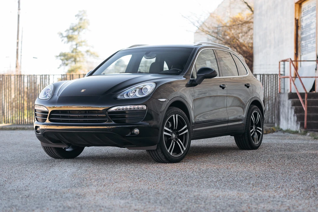2012 Porsche 958 Cayenne - Image 13 of 31