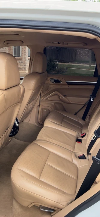 2012 Porsche 958 Cayenne - Image 8 of 11