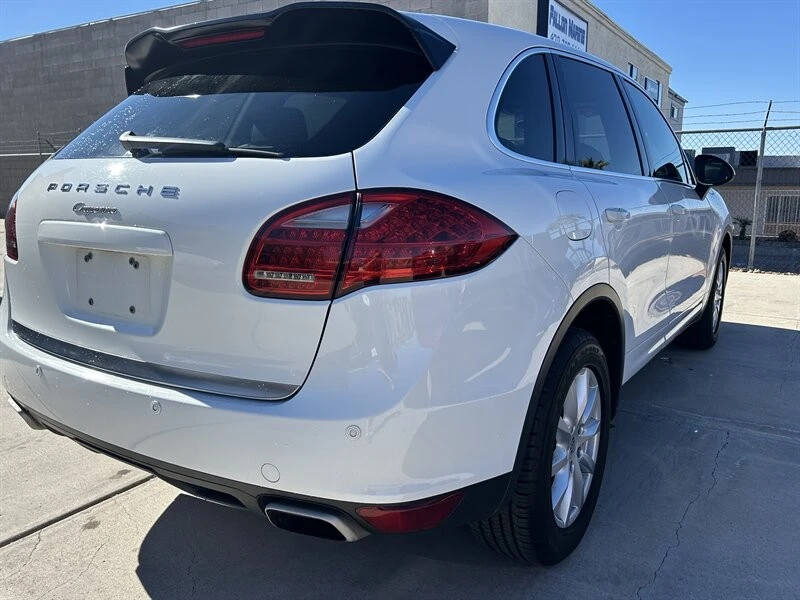 2012 Porsche 958 Cayenne - Image 12 of 21