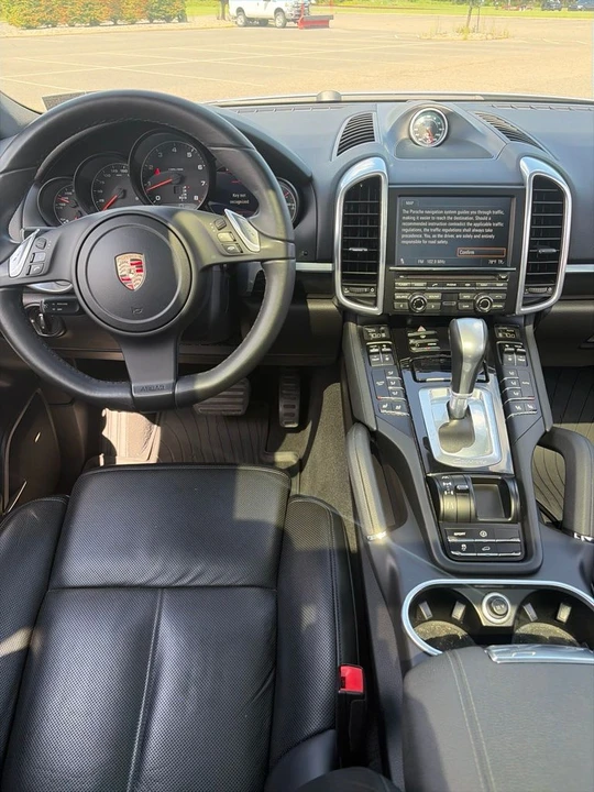 2012 Porsche 958 Cayenne - Image 17 of 19