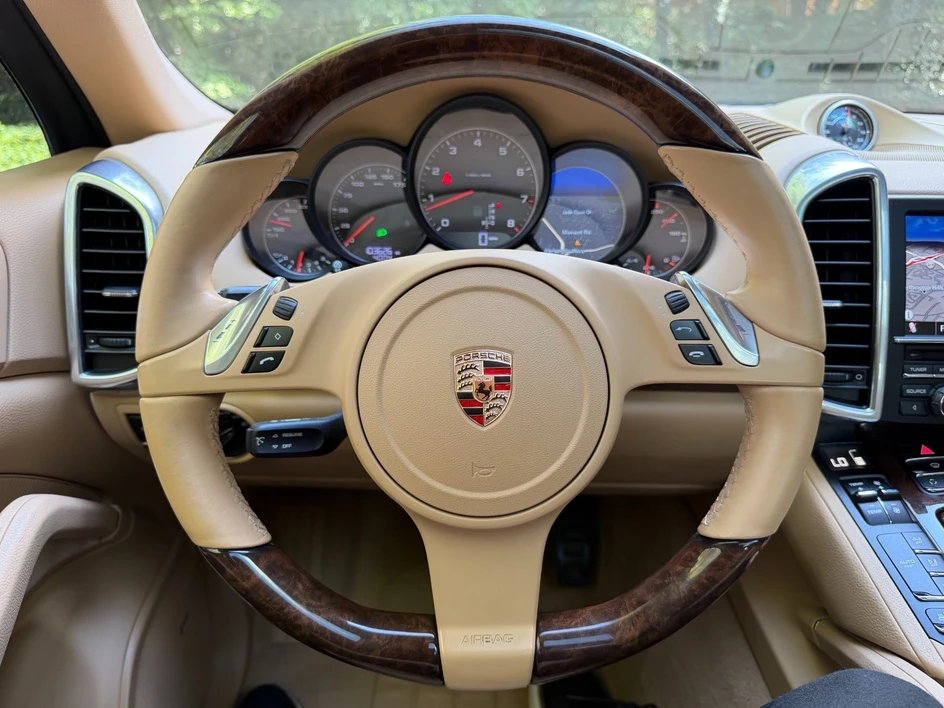 2012 Porsche 958 Cayenne - Image 26 of 31