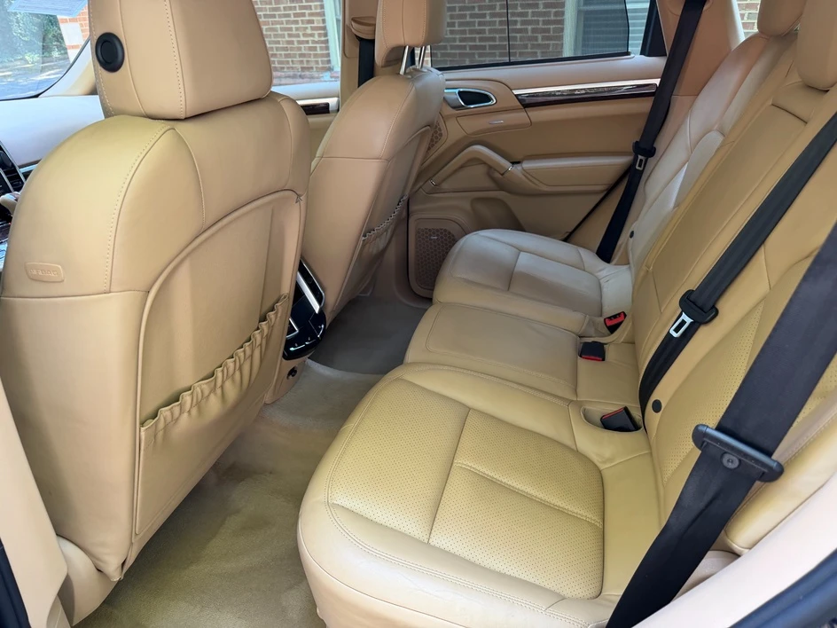 2012 Porsche 958 Cayenne - Image 19 of 31