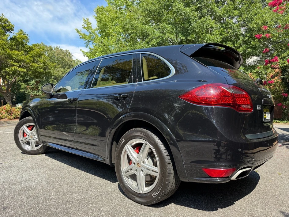 2012 Porsche 958 Cayenne - Image 15 of 31