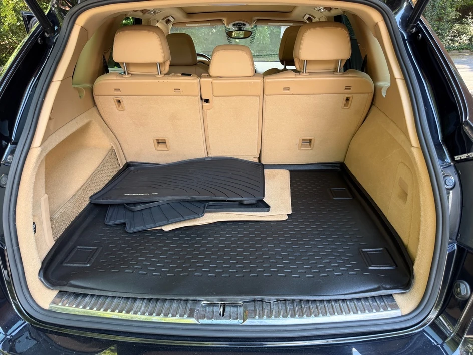 2012 Porsche 958 Cayenne - Image 12 of 31