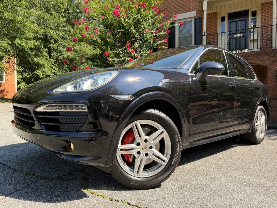 2012 Porsche 958 Cayenne - Image 2 of 31