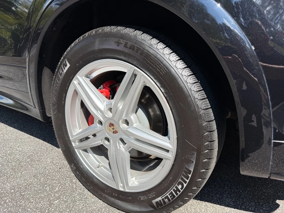 2012 Porsche 958 Cayenne - Image 16 of 31