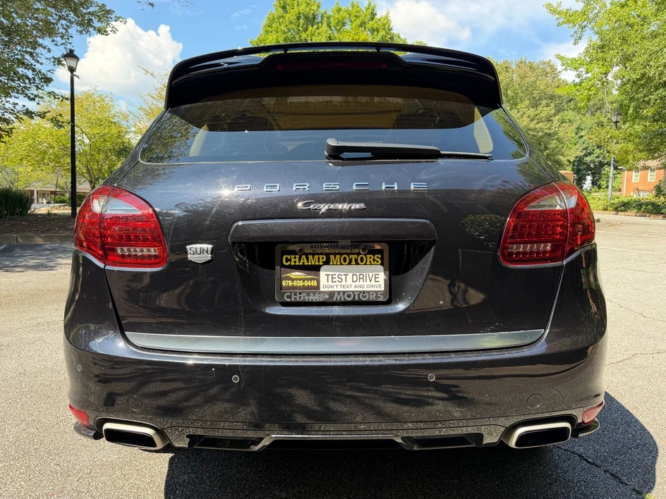 2012 Porsche 958 Cayenne - Image 10 of 31