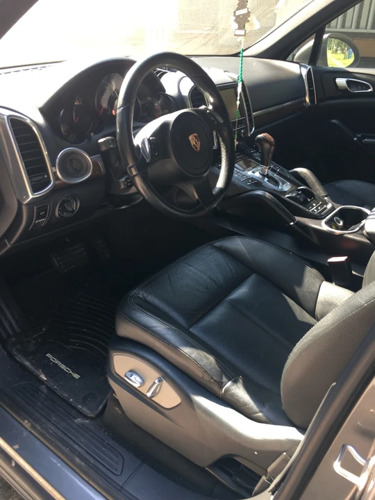 2012 Porsche 958 Cayenne - Image 11 of 20