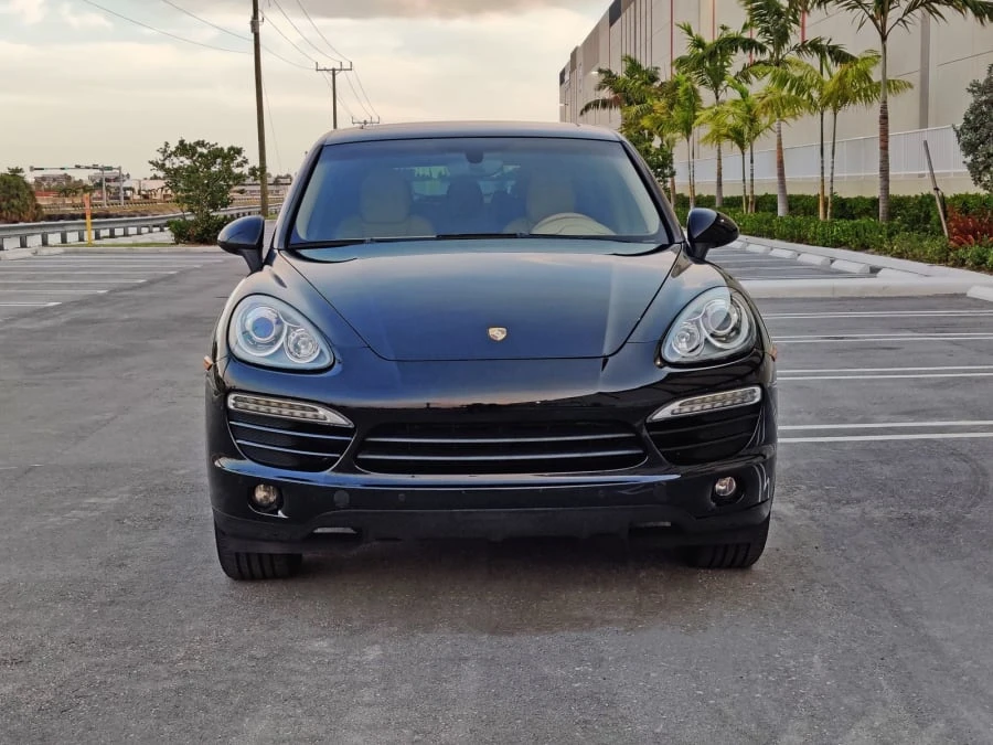2012 Porsche 958 Cayenne - Image 8 of 9