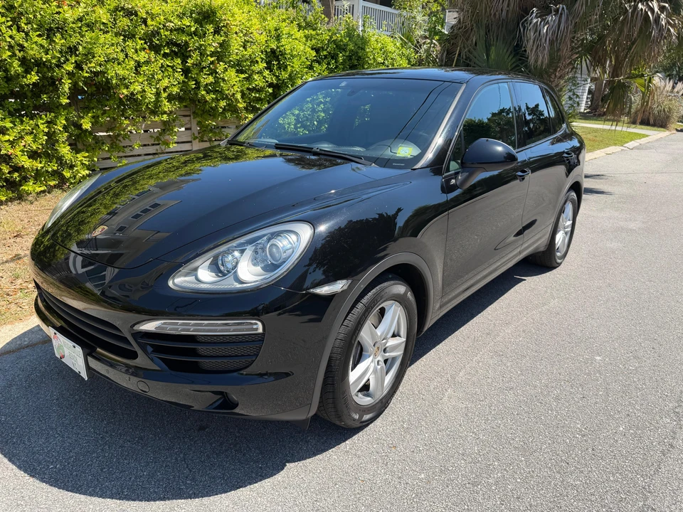 2012 Porsche 958 Cayenne - Image 11 of 31