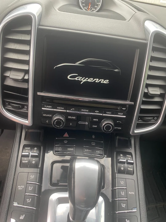 2012 Porsche 958 Cayenne - Image 12 of 21