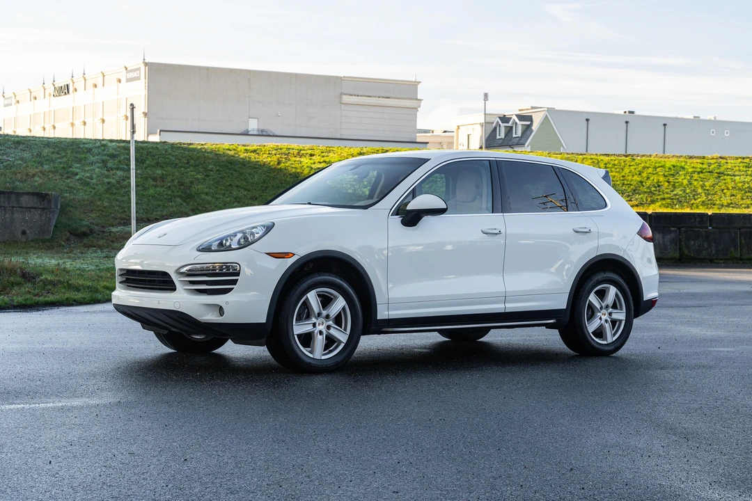2012 Porsche 958 Cayenne - Image 10 of 31