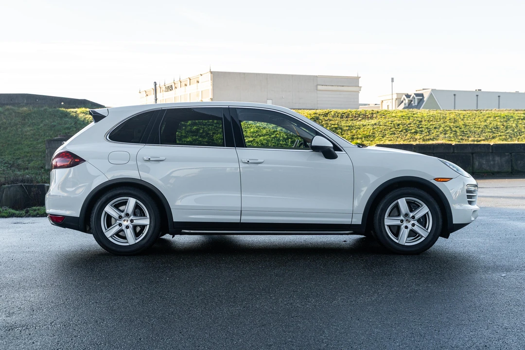 2012 Porsche 958 Cayenne - Image 26 of 31
