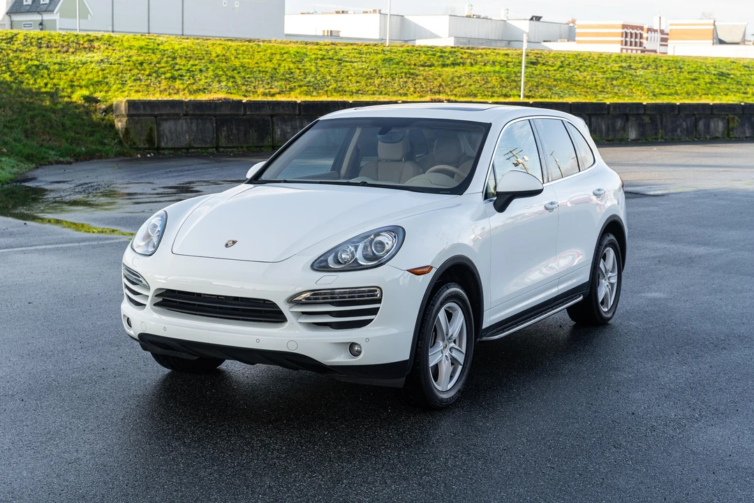 2012 Porsche 958 Cayenne - Image 8 of 31