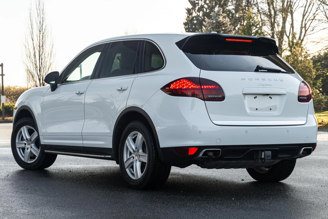 2012 Porsche 958 Cayenne - Image 4 of 31