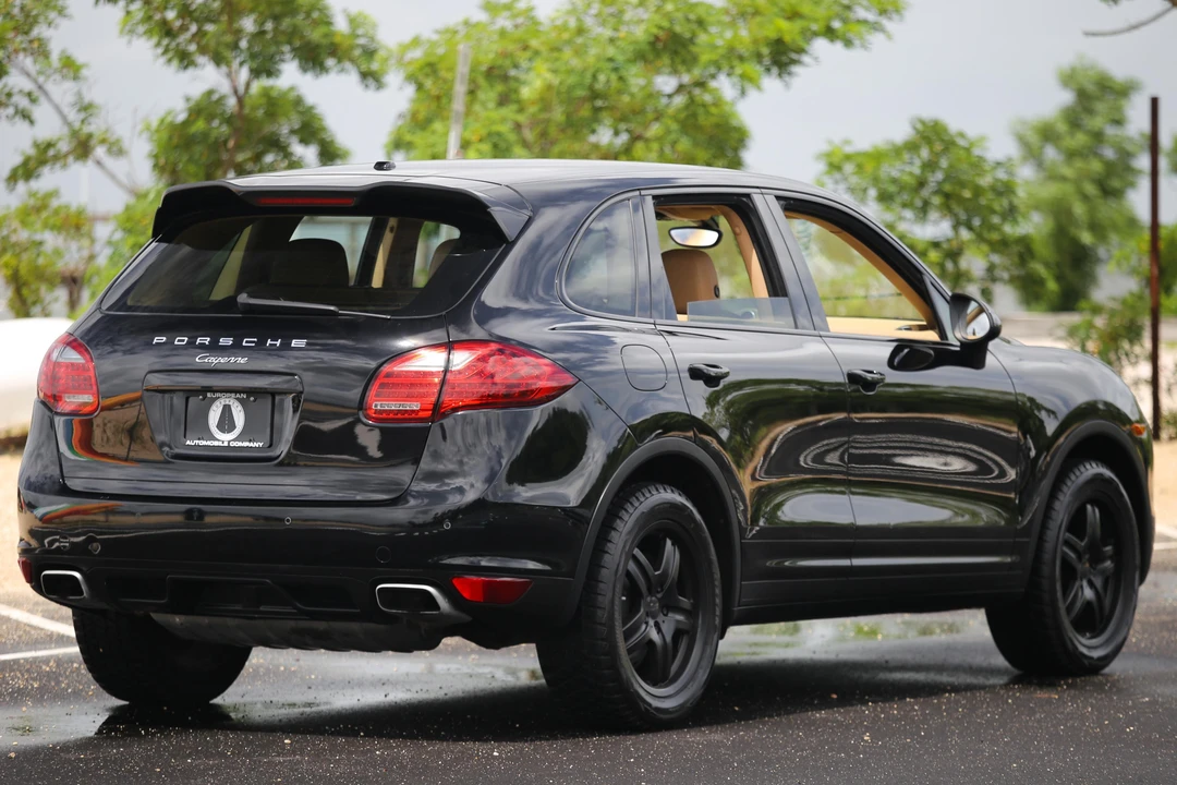 2012 Porsche 958 Cayenne - Image 4 of 31