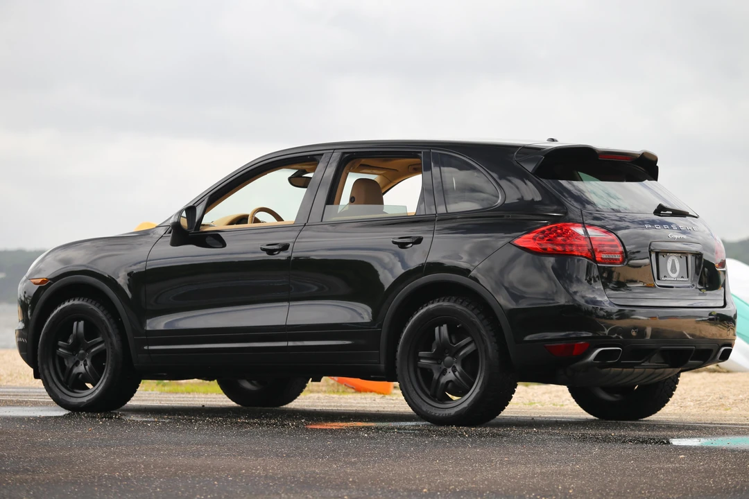 2012 Porsche 958 Cayenne - Image 20 of 31