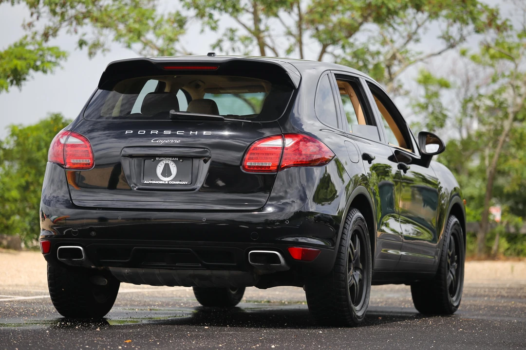2012 Porsche 958 Cayenne - Image 29 of 31
