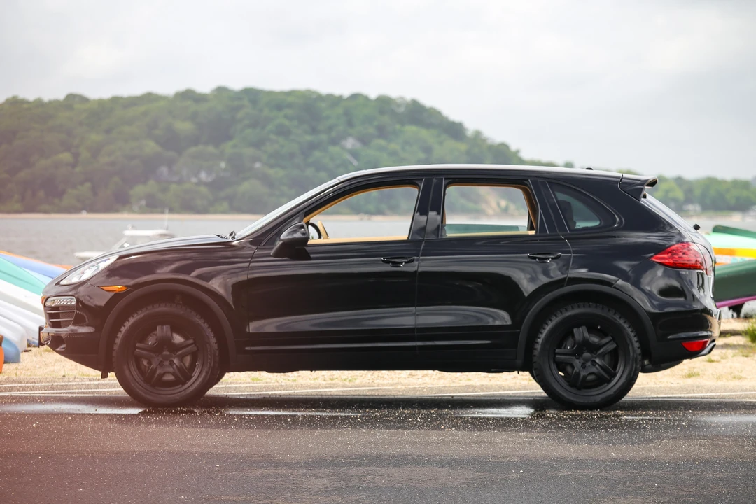 2012 Porsche 958 Cayenne - Image 17 of 31