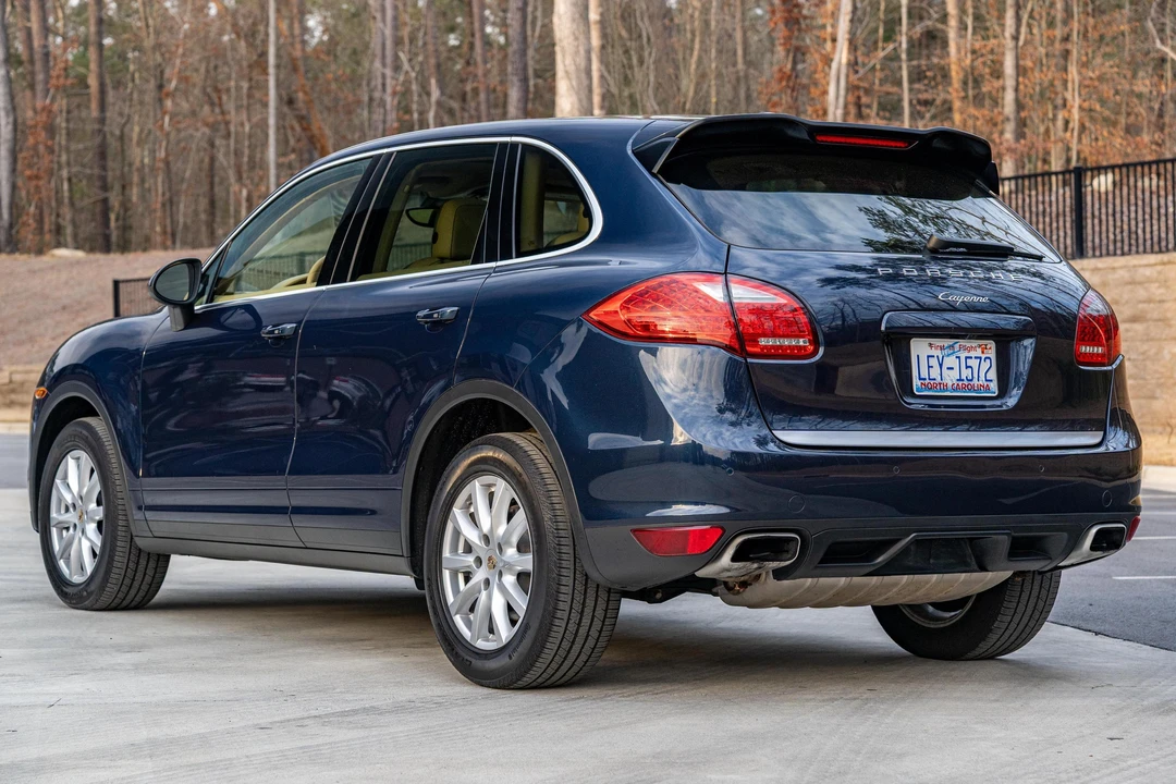 2012 Porsche 958 Cayenne - Image 4 of 31