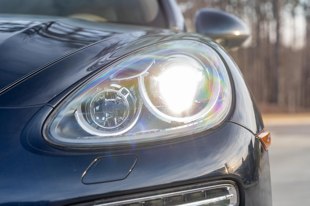 2012 Porsche 958 Cayenne - Image 16 of 31