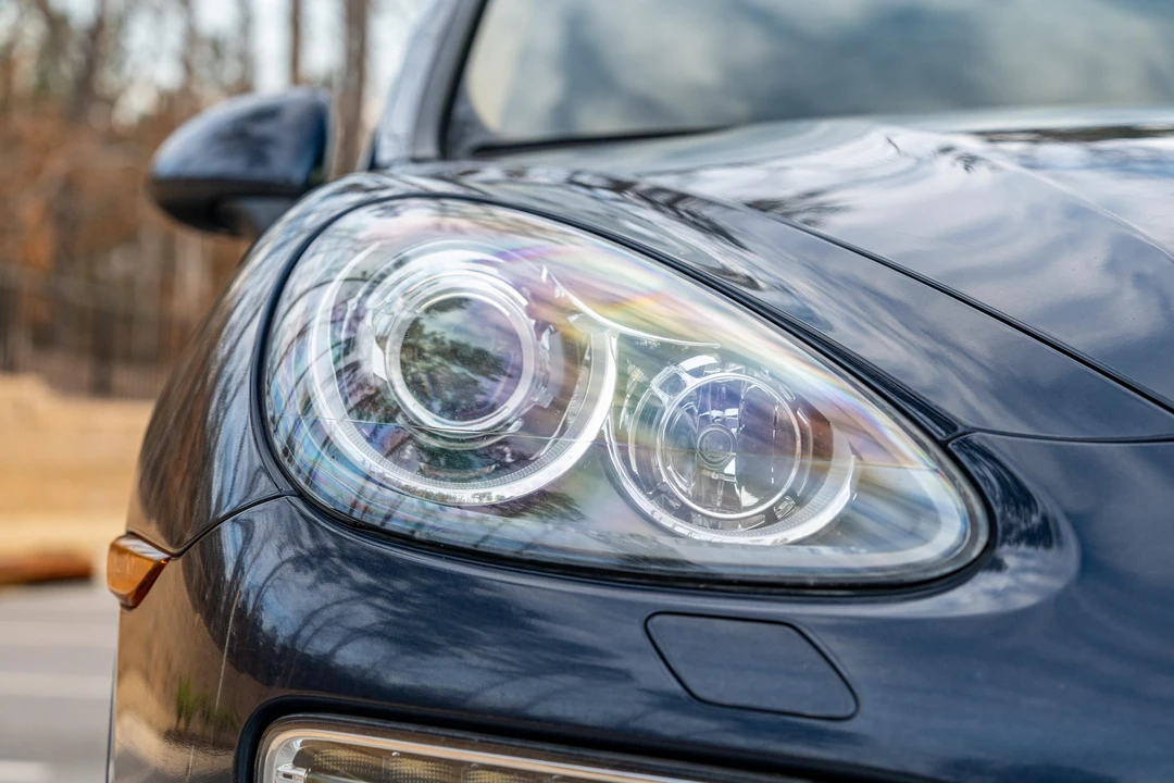 2012 Porsche 958 Cayenne - Image 13 of 31