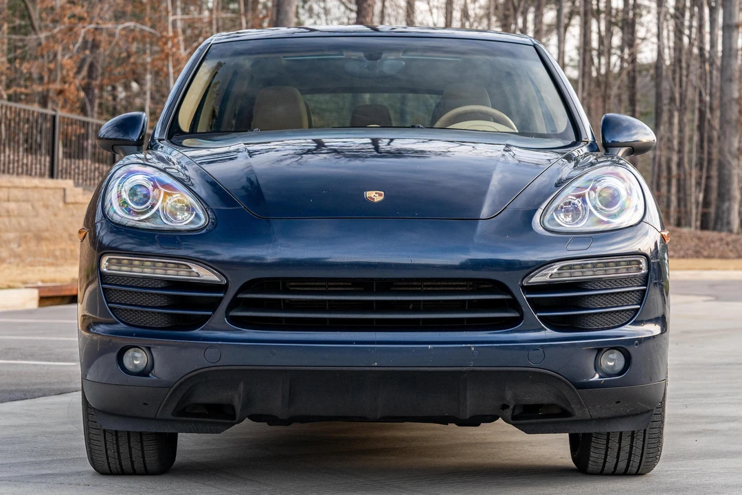 2012 Porsche 958 Cayenne - Image 2 of 31