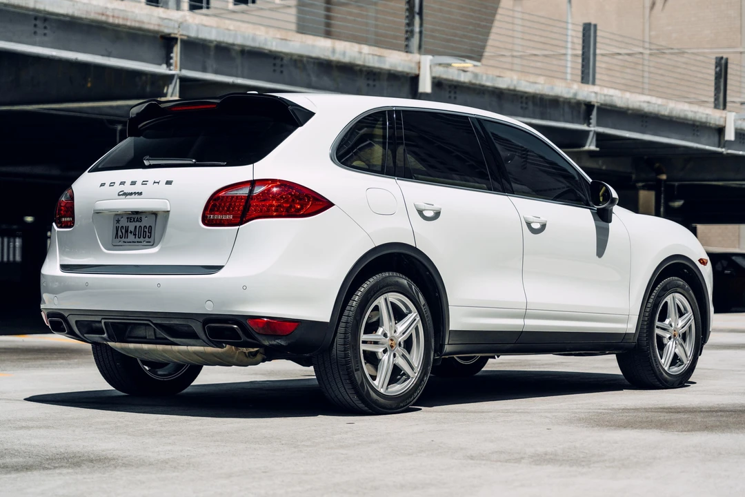 2012 Porsche 958 Cayenne - Image 4 of 31
