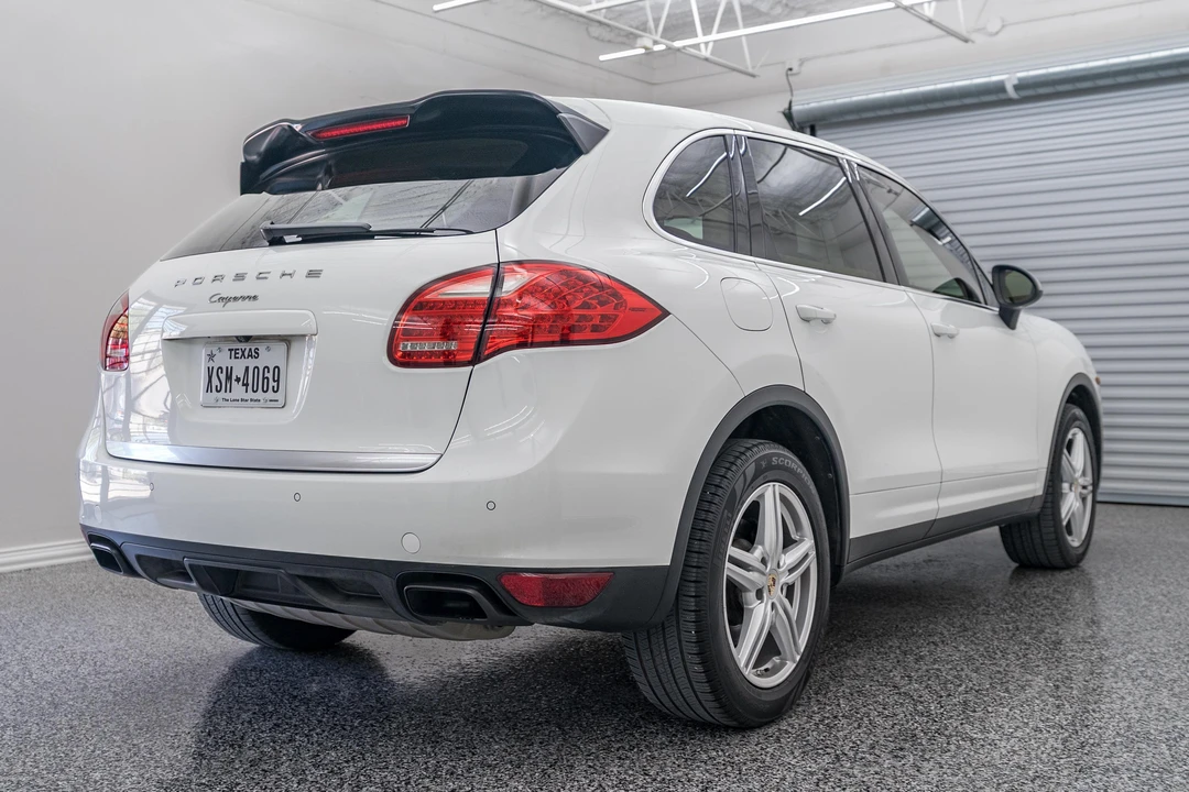 2012 Porsche 958 Cayenne - Image 13 of 31